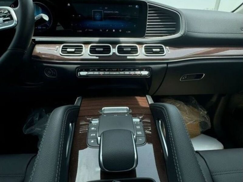 2024 Mercedes-Benz GLE 450 4MATIC 3.0 Liters Inline-6 Engine White Grey Sedan Automatic