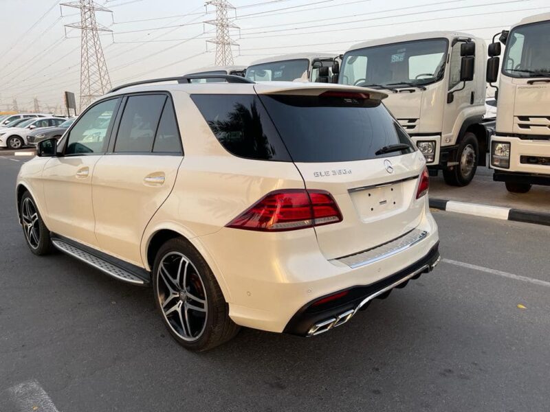 2016 Mercedes-Benz GLE 350d 4MATIC 3.0-liter V6 Diesel Turbo Intercooled White Grey SUV