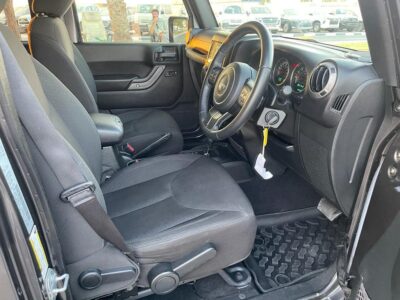 2017 Jeep Wrangler Unlimited Sport 3.6-liter Pentastar V6 Petrol Engine Grey Black SUV