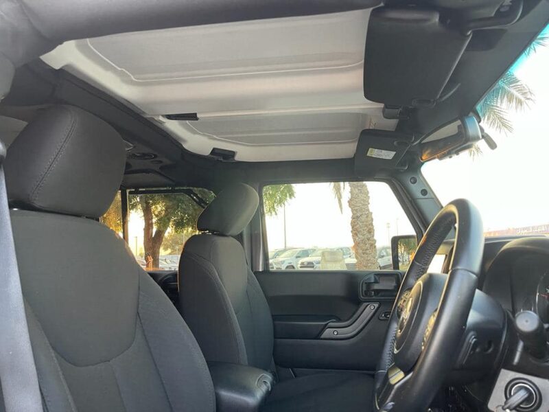 2017 Jeep Wrangler Unlimited Sport 3.6-liter Pentastar V6 Petrol Engine Grey Black SUV