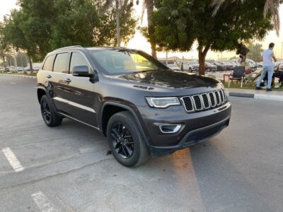 2017 Jeep Grand Cherokee 3.0 Liter V6 Turbo Diesel Engine Grey Black SUV Automatic