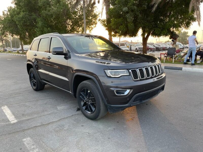 2017 Jeep Grand Cherokee 3.0 Liter V6 Turbo Diesel Engine Grey Black SUV Automatic