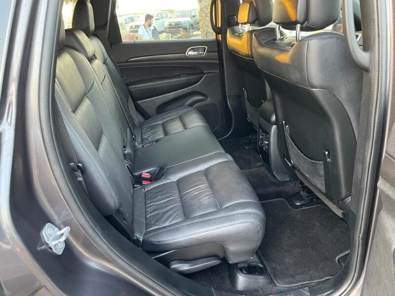 2017 Jeep Grand Cherokee 3.0 Liter V6 Turbo Diesel Engine Grey Black SUV Automatic