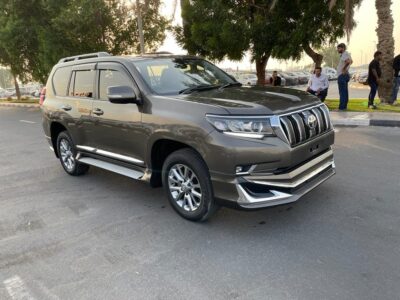 2021 Toyota Land Cruiser Prado 2.8 Litres 4 Cylinder Turbo Diesel Engine Brown Black SUV