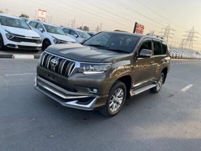 2021 Toyota Land Cruiser Prado 2.8 Litres 4 Cylinder Turbo Diesel Engine Brown Black SUV
