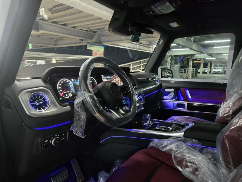 2026 Mercedes-Benz G 63 AMG 4.0L V8 twin-turbocharged Petrol Engine White Red SUV