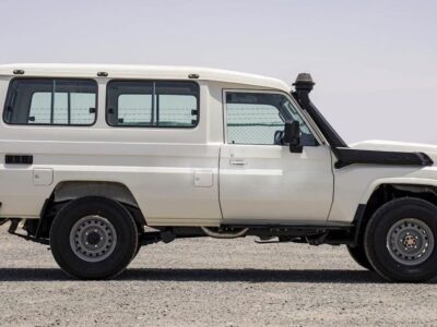 2024 Toyota Land Cruiser 70 Hard Top 3-door 2.8-liter 4-Cylinder Diesel Engine White Grey SUV