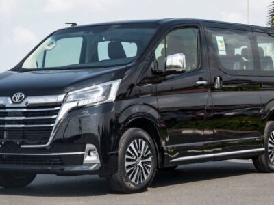 2023 Toyota Granvia Premium 3.5-liter V6 Petrol Engine Black Luxury MPV Automatic