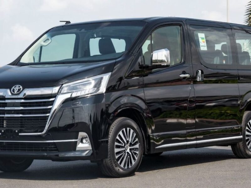 2023 Toyota Granvia Premium 3.5-liter V6 Petrol Engine Black Luxury MPV Automatic