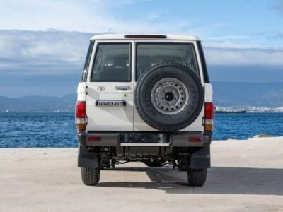 2024 Toyota Land Cruiser 70 Series LC76 Hard Top 4.5L Diesel V8 Engine White Grey SUV