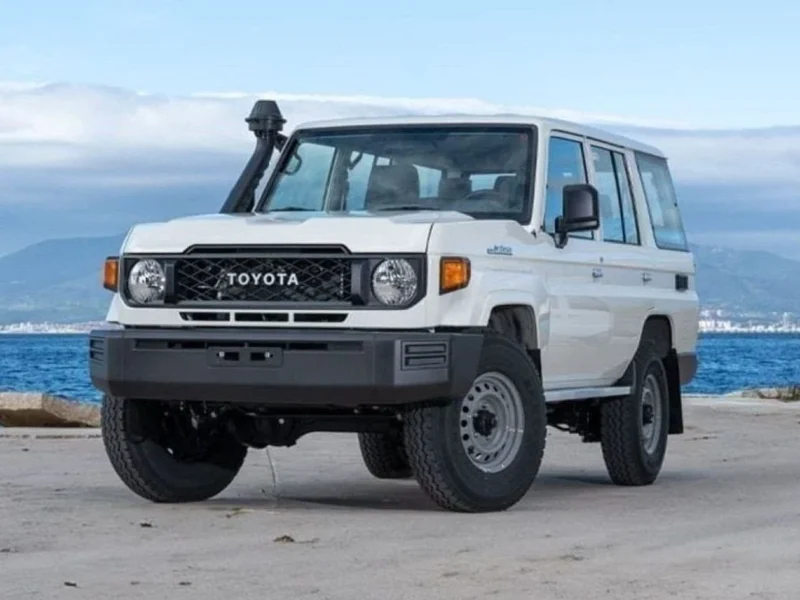 2024 Toyota Land Cruiser 70 Series LC76 Hard Top 4.5L Diesel V8 Engine White Grey SUV