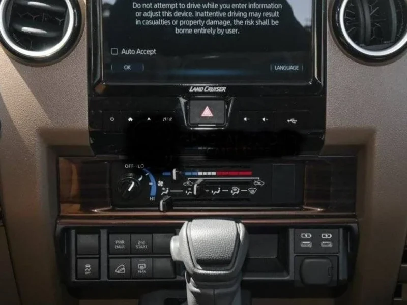 2025 Toyota Land Cruiser LC76 5-Door Hardtop 4.0 Liters V6 Petrol Engine White Brown SUV