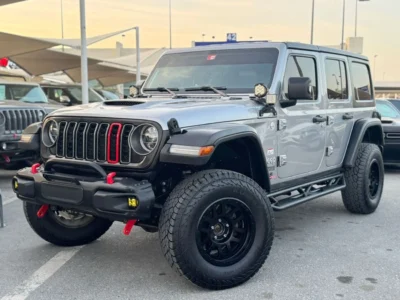 2019 Jeep Wrangler 3.6-liter V6 Pentastar Petrol Engine Silver Black SUV Automatic GCC Specs