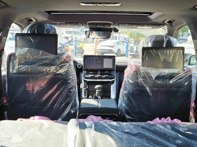 2024 Toyota Land Cruiser 300 VXR 3.3 Litres twin-turbo V6 Diesel Engine White Red SUV GCC