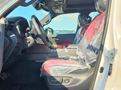 2024 Toyota Land Cruiser 300 VXR 3.3 Litres twin-turbo V6 Diesel Engine White Red SUV GCC