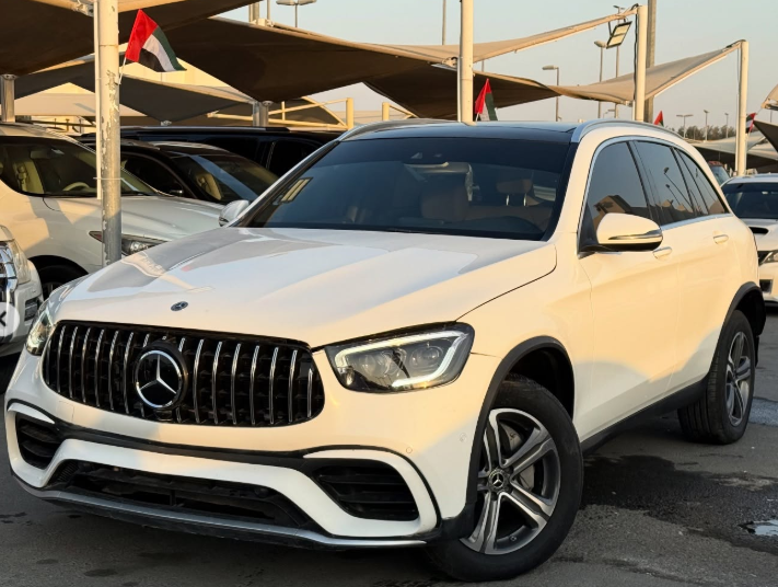 2018 Mercedes-Benz GLC 300 2.0L inline-4 turbo Petrol Engine White Beige SUV American Specs