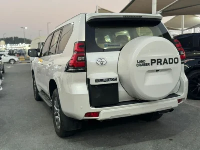2019 Toyota Prado GXR 2.7 Litre 4 Cylinders Petrol Engine White Beige SUV Automatic GCC