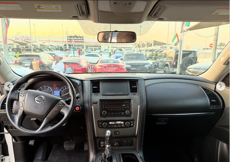 2019 Nissan Patrol SE 4.0 Liters V6 Petrol Engine White Grey SUV GCC Specs Automatic