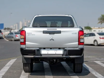 2023 Mitsubishi L200 Sportero Double Cab 2.4 Liters 4 Cylinders Diesel Engine Silver Black Pickup