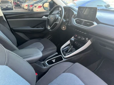 2023 Chevrolet Captiva LS 1.5 Liters 4-cylinder Petrol Engine White Black SUV GCC Specs