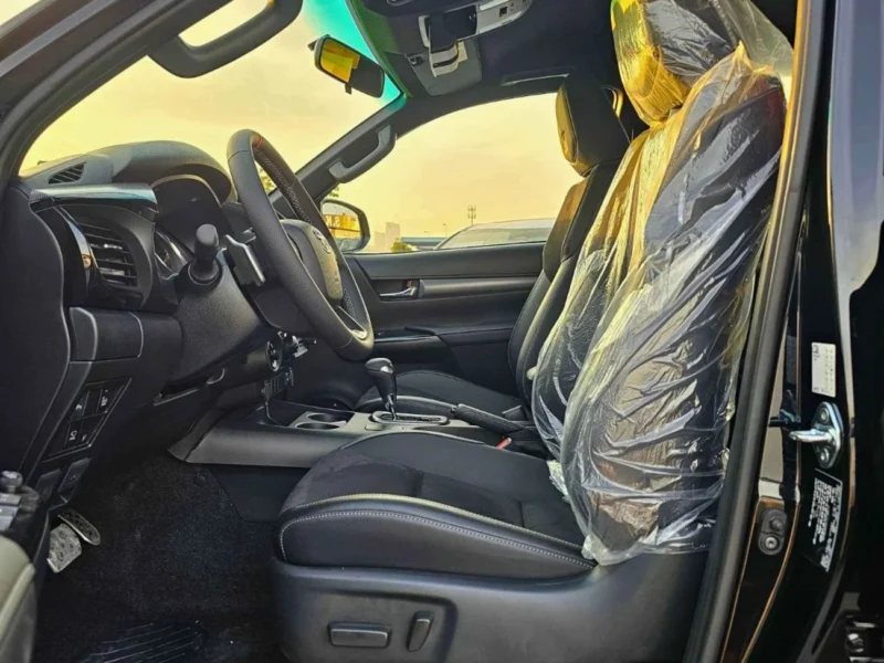 2026 Toyota Hilux GR SPORT WIDE BODY 4.0 Litres 6-Cylinder Petrol Engine Black Pickup Truck