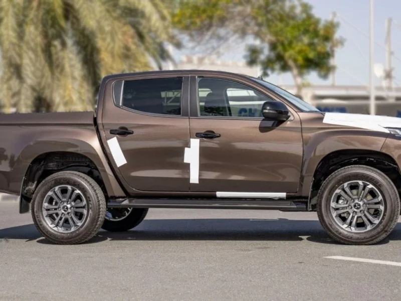 2025 Mitsubishi L200 Sportero 2.4L 4-cylinder Turbocharged Diesel Brown Black Pickup Truck