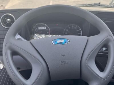 2026 Hyundai County 3.9 Litres 4 Cylinders Diesel Turbo CRDi Engine White Grey Bus GCC