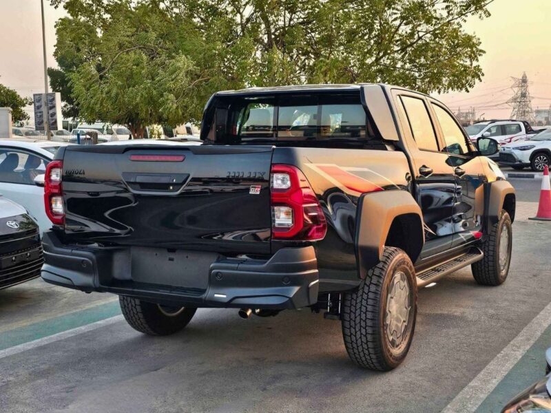 2025 Toyota Hilux GR SPORT 4.0 Litres 6-Cylinder Petrol Engine Black Pickup Truck Automatic GCC