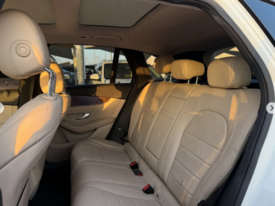 2018 Mercedes-Benz GLC 300 2.0L inline-4 turbo Petrol Engine White Beige SUV American Specs
