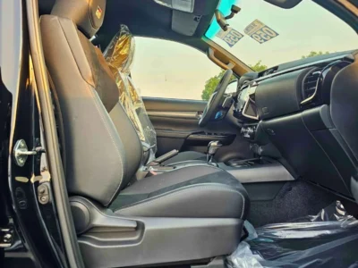 2025 Toyota Hilux GR SPORT 4.0 Litres 6-Cylinder Petrol Engine Black Pickup Truck Automatic GCC