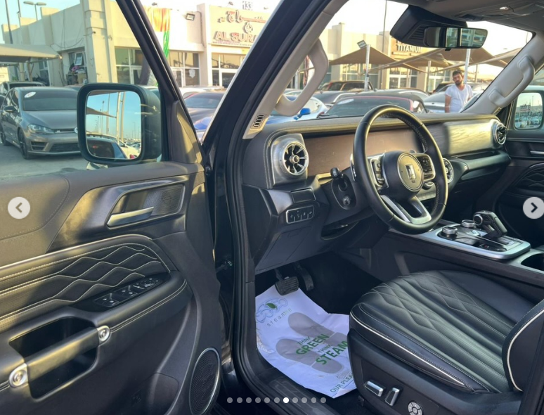 2023 GWM TANK 300 2.0 Litre Turbocharged 4-cylinder Petrol Engine Black SUV Full Option