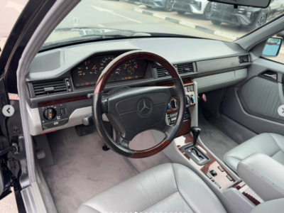 1995 Mercedes-Benz E320 3.2 liters 6 cylinders Petrol Engine Black Grey Sedan Clean Title