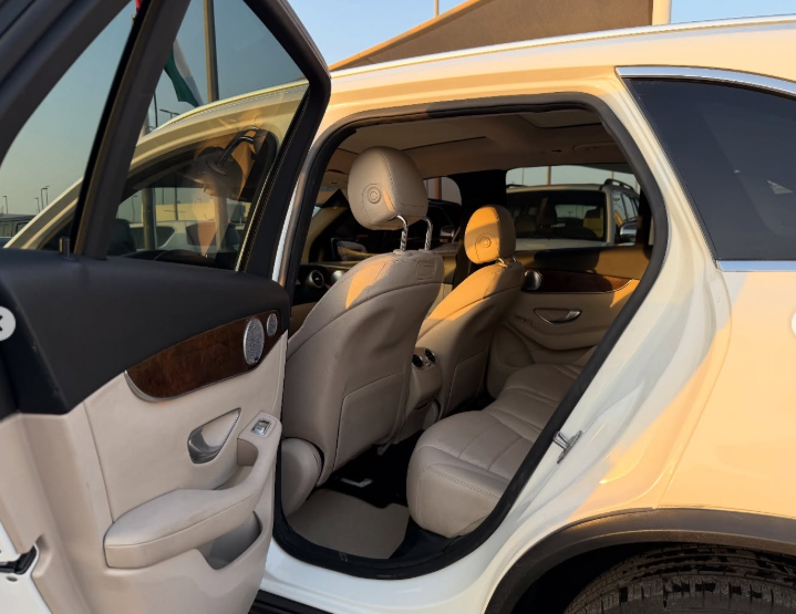 2018 Mercedes-Benz GLC 300 2.0L inline-4 turbo Petrol Engine White Beige SUV American Specs