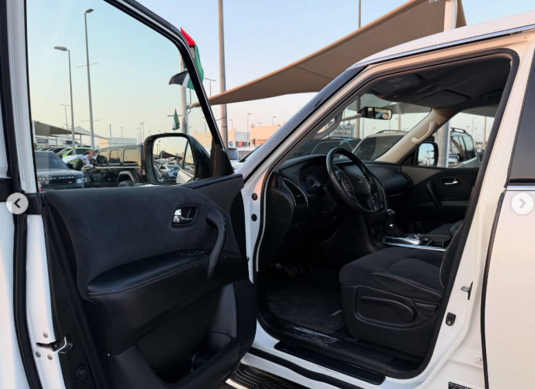 2019 Nissan Patrol SE 4.0 Liters V6 Petrol Engine White Grey SUV GCC Specs Automatic