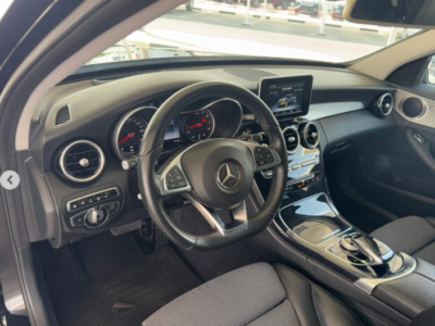 2013 Mercedes-Benz C250 1.8-liter turbocharged 4-cylinder Petrol Engine Black Sedan