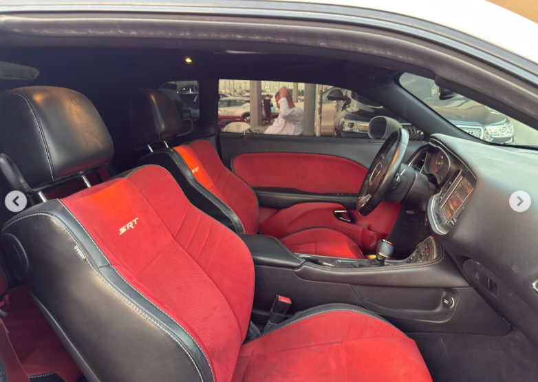 2016 Dodge Challenger SRT Hellcat 6.2 Liter V8 Supercharged HEMI White Red Coupe GCC