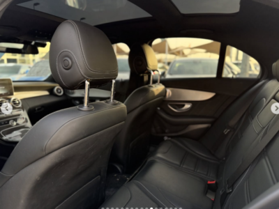 2017 Mercedes-AMG C63S 4.0 Liter V8 twin-turbocharged Engine White Black Sedan