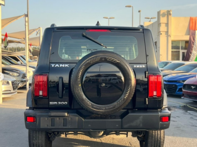 2023 GWM TANK 300 2.0 Litre Turbocharged 4-cylinder Petrol Engine Black SUV Full Option