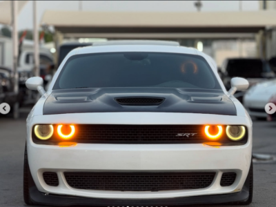 2016 Dodge Challenger SRT Hellcat 6.2 Liter V8 Supercharged HEMI White Red Coupe GCC