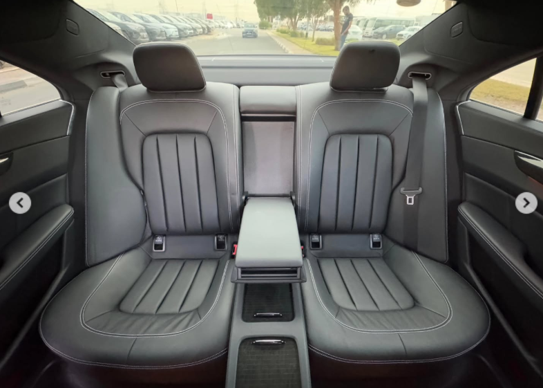 2016 Mercedes-Benz CLS 400 3.0-liter Twin-Turbocharged V6 Petrol Engine Black Grey Sedan