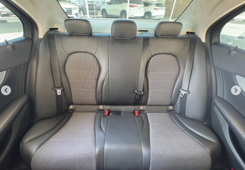 2013 Mercedes-Benz C250 1.8-liter turbocharged 4-cylinder Petrol Engine Black Sedan