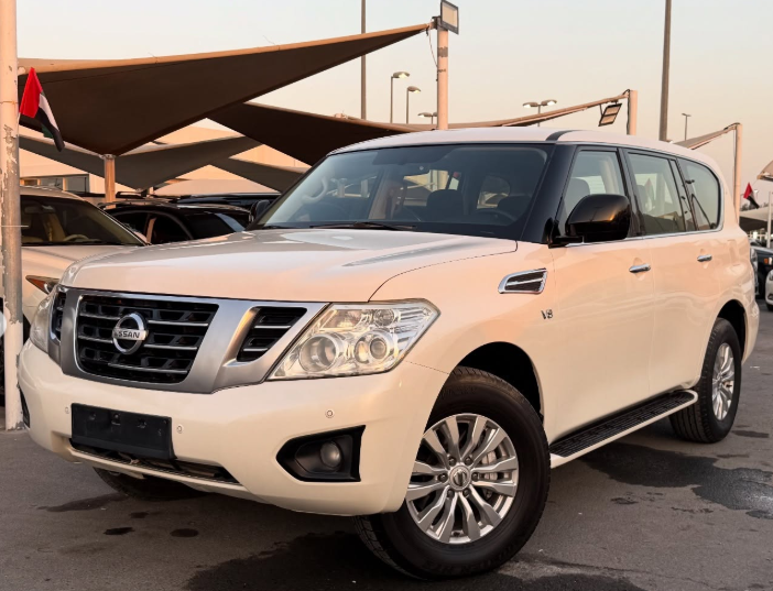 2019 Nissan Patrol SE 4.0 Liters V6 Petrol Engine White Grey SUV GCC Specs Automatic