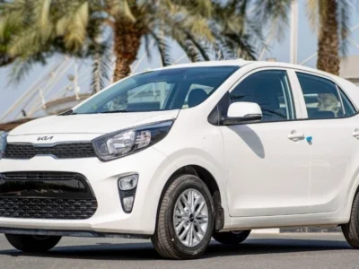 2023 Kia Picanto 1.2 Litres 4-cylinder Petrol Engine White Black Hatchback Automatic