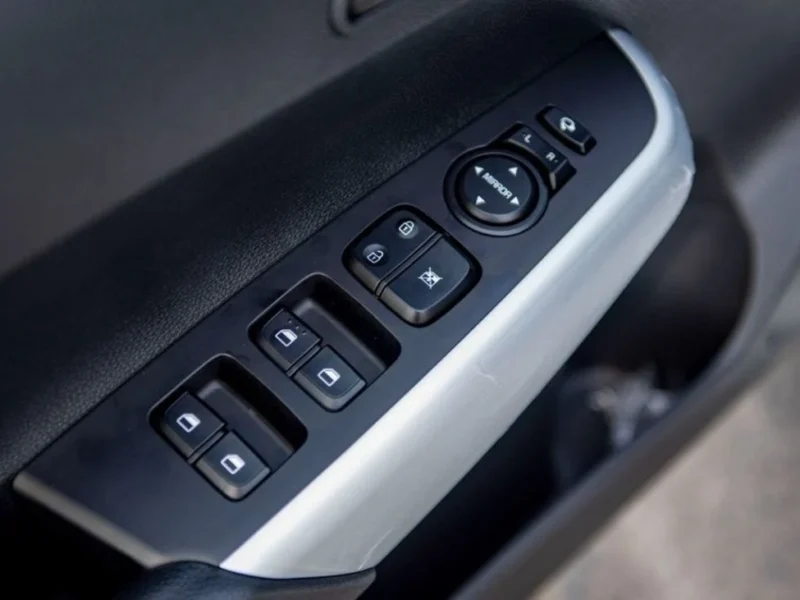 2023 Kia Picanto 1.2 Litres 4-cylinder Petrol Engine White Black Hatchback Automatic