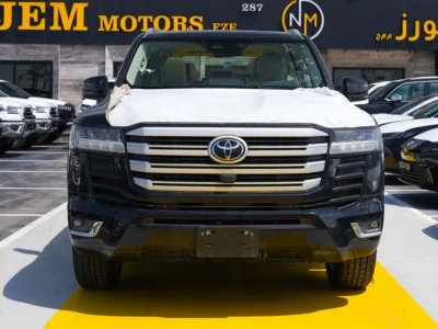 2026 Toyota Land Cruiser GXR 3.5 Litres V6 Twin-Turbocharged Petrol Engine Black Beige SUV