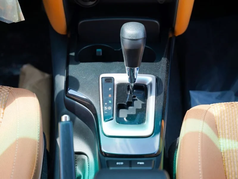 2026 Toyota Fortuner 2.7 Litres 4-cylinder Engine Petrol White Tan SUV GCC Specs