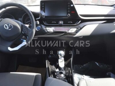 2023 Toyota C-HR 1.8 Litres HEV 4 Cylinders Engine White Black SUV Automatic