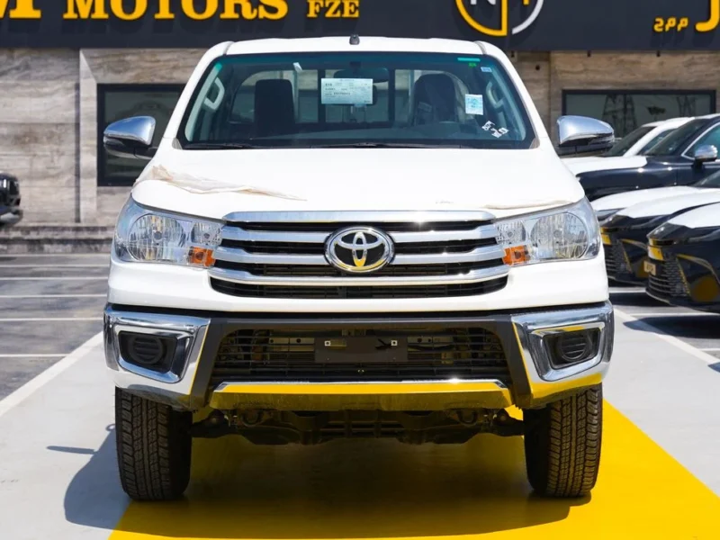 2026 Toyota Hilux 2.4 Litres D-4D Turbo Diesel White Burgundy Pickup Truck Manual