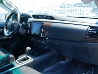 2026 Toyota Hilux 4.0 Litres V6 Petrol Engine Silver Black Pickup Truck Automatic GCC