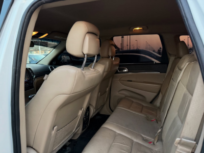 2015 Jeep Grand Cherokee 3.6 Liters V6 Pentastar Petrol Engine White Beige SUV